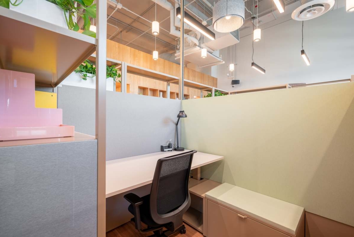 Spaces (IWG) Falls Tower Greenville