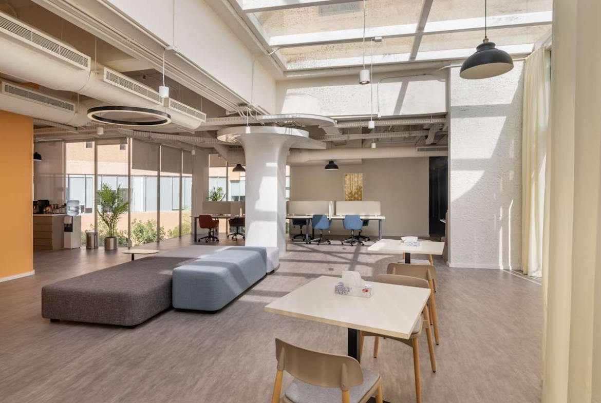 Regus (IWG) Fazzari Square Riyadh