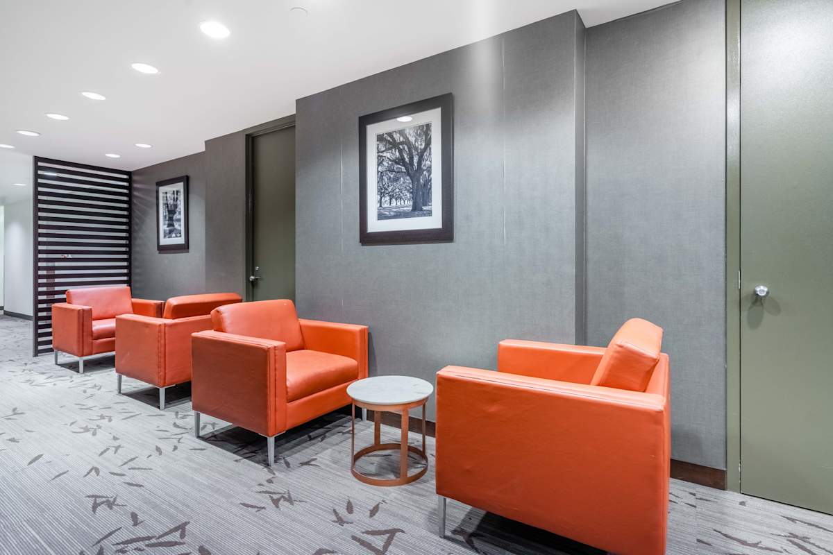 Regus (IWG) First Canadian Place Toronto