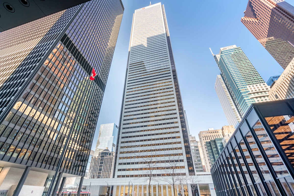 Office Space in Regus (IWG) First Canadian Place Toronto