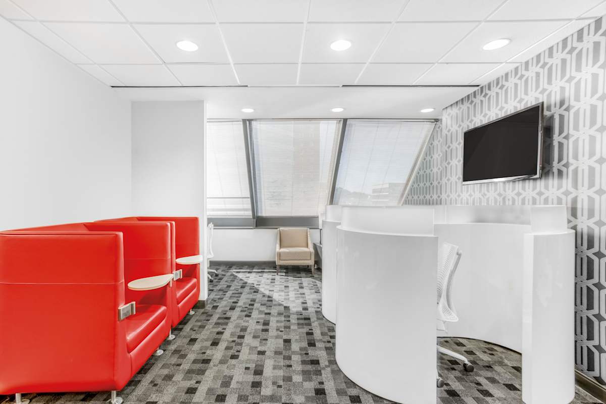 Regus (IWG) First Horizon Plaza Knoxville