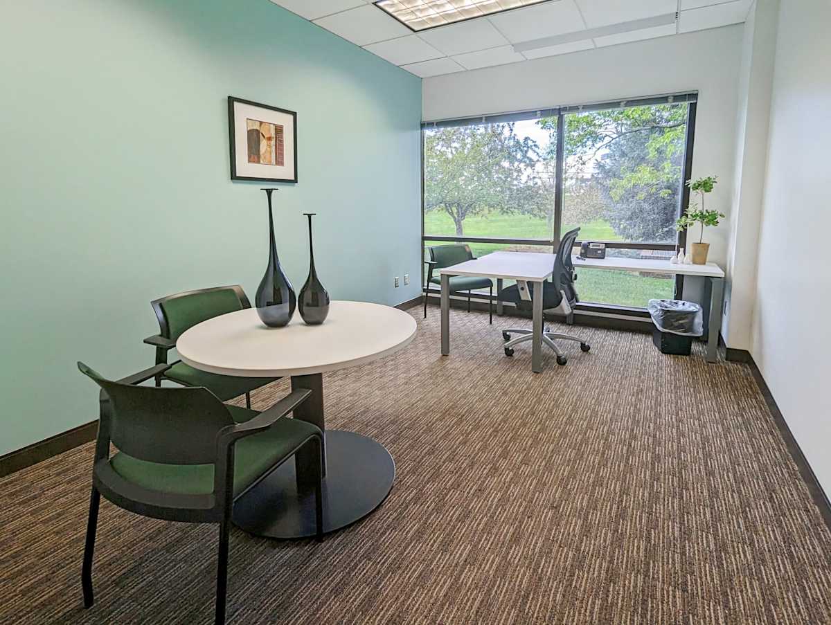 Regus (IWG) First National Bank Business Park Omaha