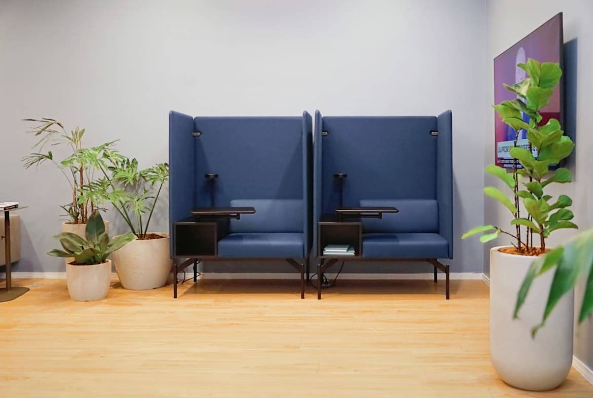 1170