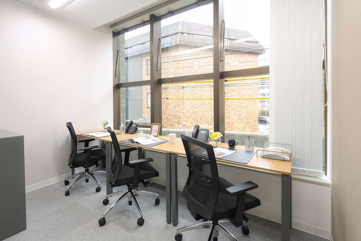 Regus (IWG) Forest Hills East Wing Tokyo