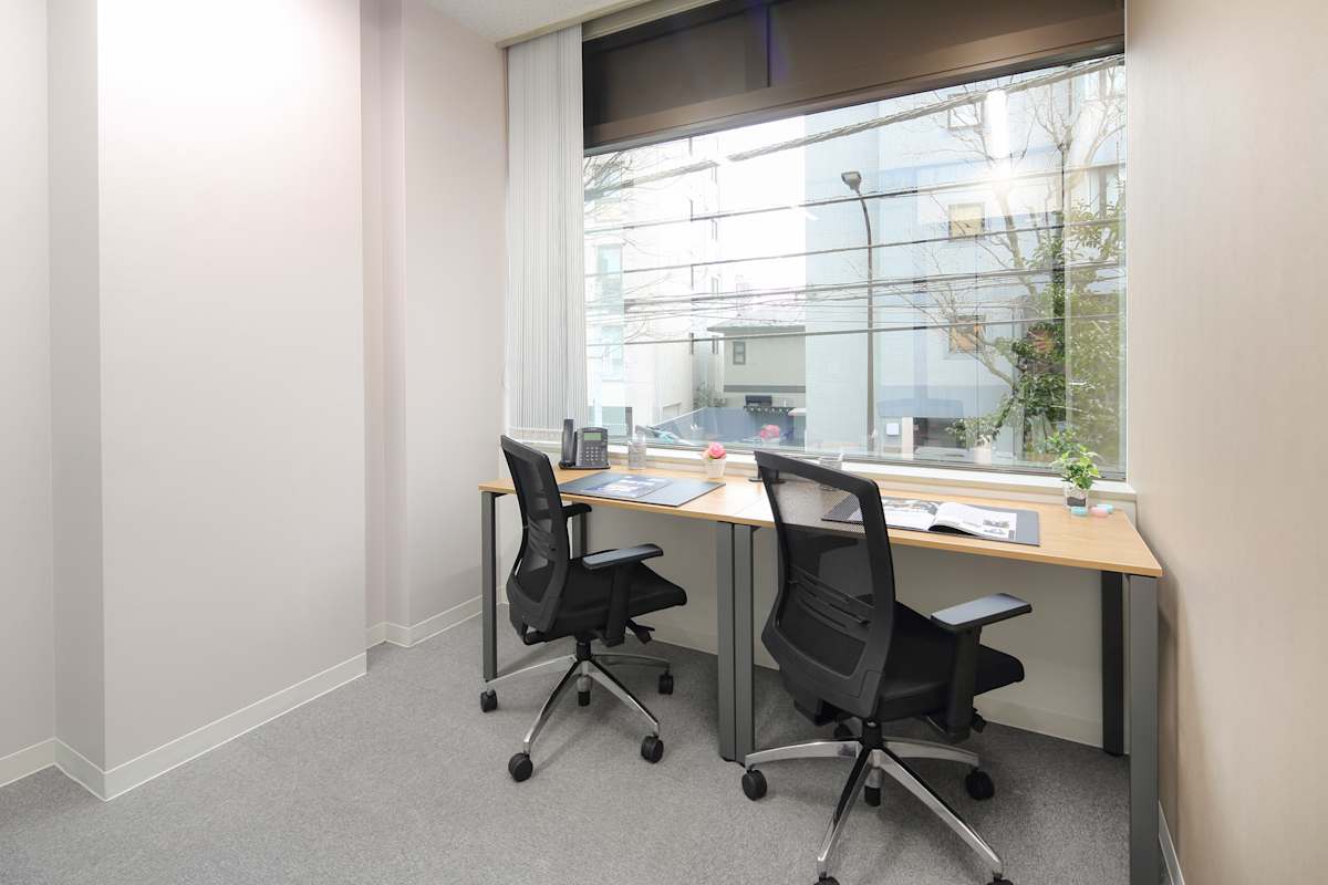 Regus (IWG) Forest Hills East Wing Tokyo