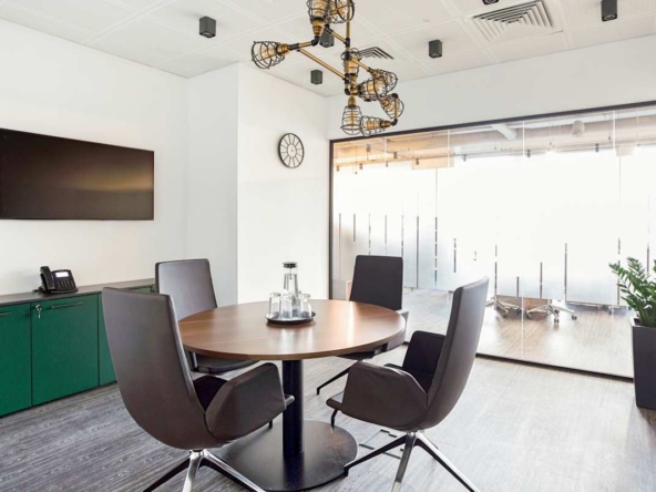 Regus (IWG) Forum West Side Kyiv