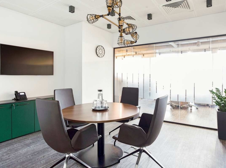 Regus (IWG) Forum West Side Kyiv