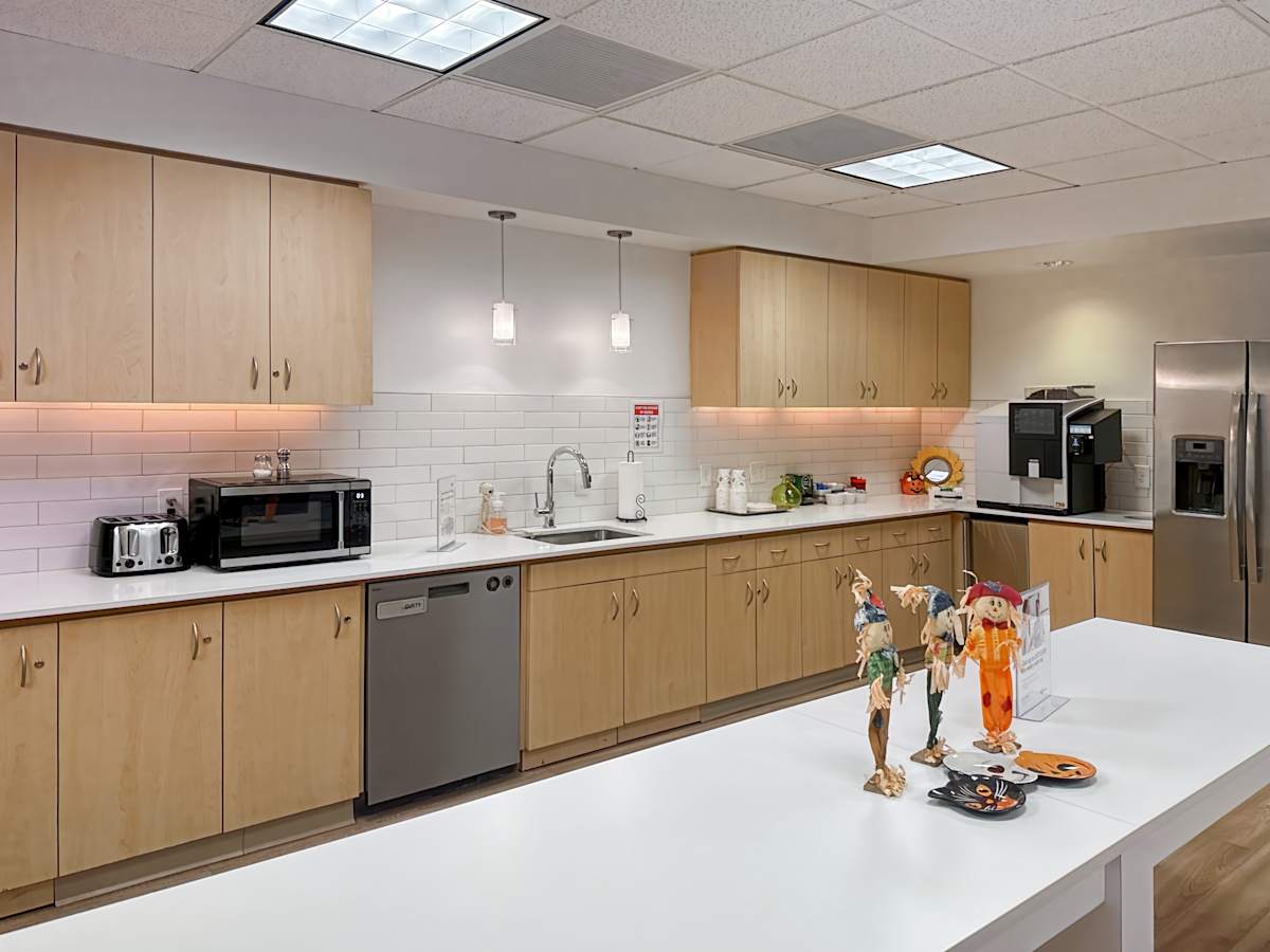 Regus (IWG) Foster Plaza 5 Pittsburgh