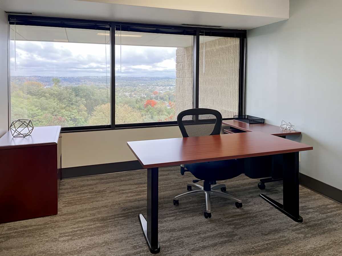 Regus (IWG) Foster Plaza 5 Pittsburgh