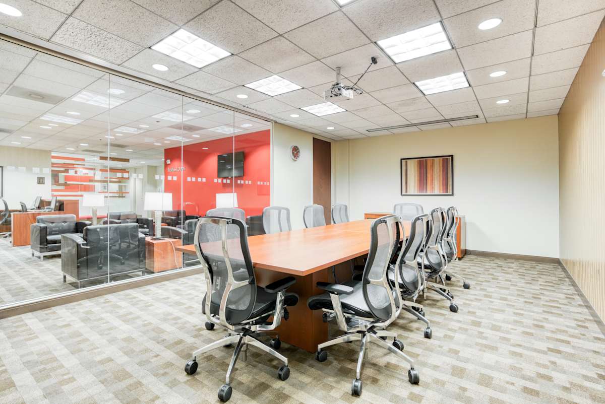 Regus (IWG) Four Tower Bridge West Conshohocken