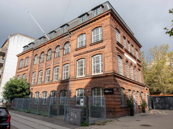 Fuglevangsvej 11-13, Copenhagen