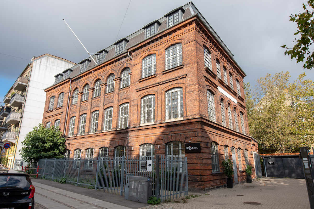 Fuglevangsvej 11-13, Copenhagen