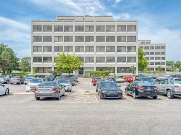 HQ (IWG) Gateway Executive Park Schaumburg