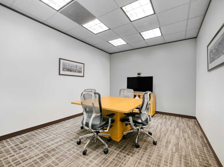 Regus (IWG) Gateway I Houston