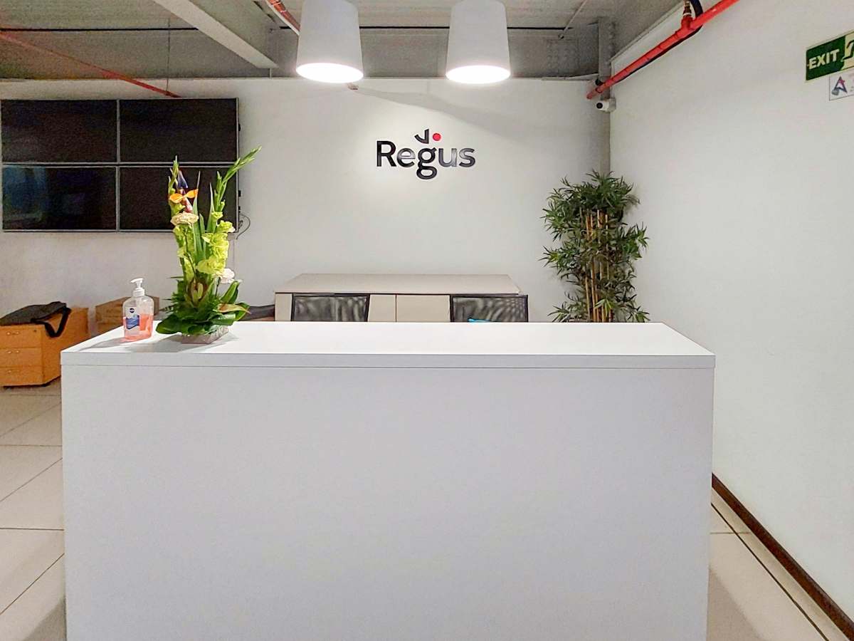 Regus (IWG) Grand Bay Central Grand Bay