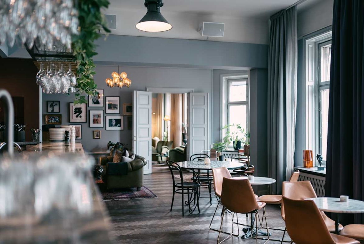 No 18 (IWG) Grand Central