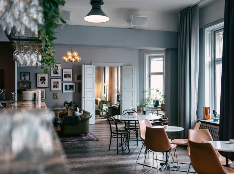 No 18 (IWG) Grand Central