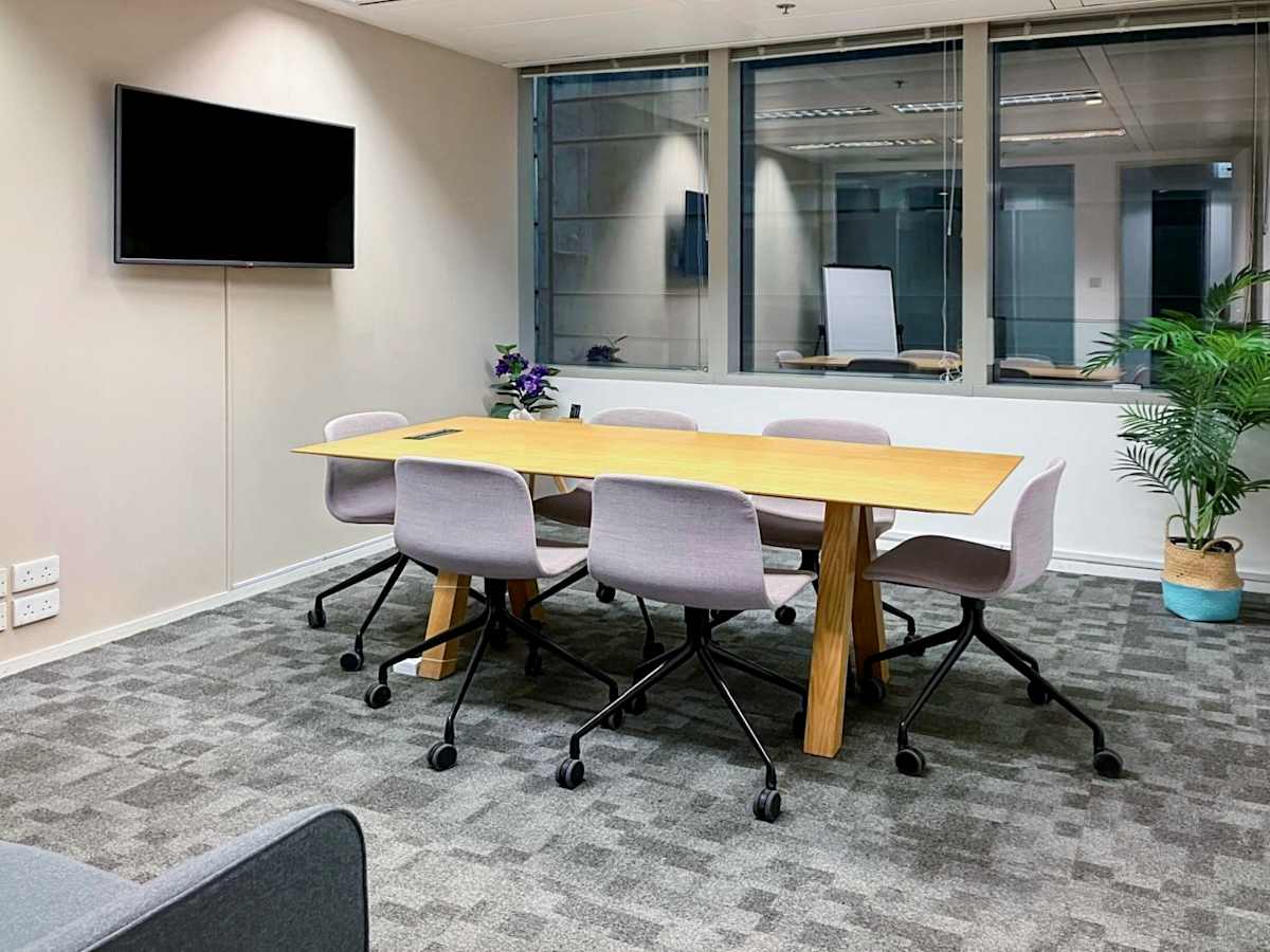 Regus (IWG) Grand Millennium Plaza Hong Kong Island