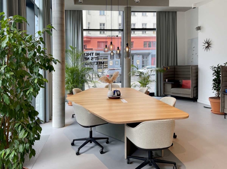 Spaces (IWG) Greifswalder Strasse 226