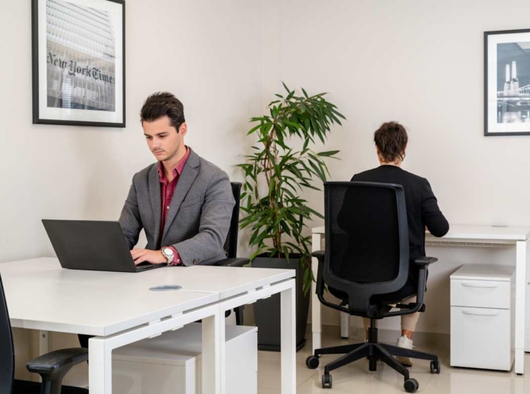 Regus (IWG) Grigoriou Lampraki 58 Athens