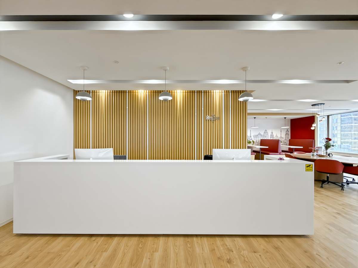 Regus (IWG) Hang Seng Bank Shanghai