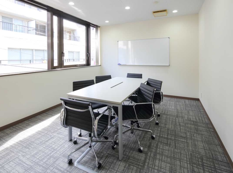 Open Office (IWG) Hoshino Building Tokyo