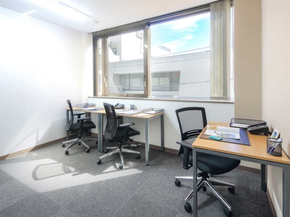 Open Office (IWG) Hoshino Building Tokyo