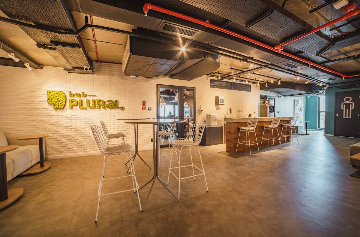 Hub Plural (IWG) Hub Plural Aflitos Recife