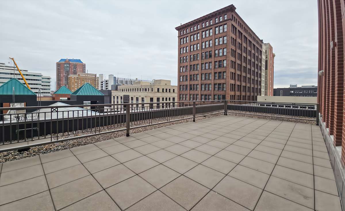 Hub Tower Center, Des Moines