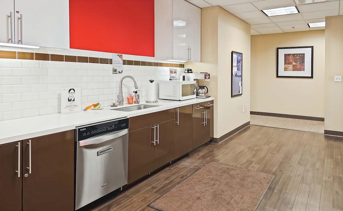 Hub Tower Center Des Moines Regus (IWG) Hub Tower Center Des Moines