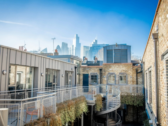 X+Why Huguenot Place Spitalfields