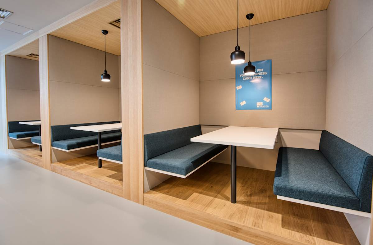 Spaces (IWG) Hulic JP Akasaka Building Tokyo