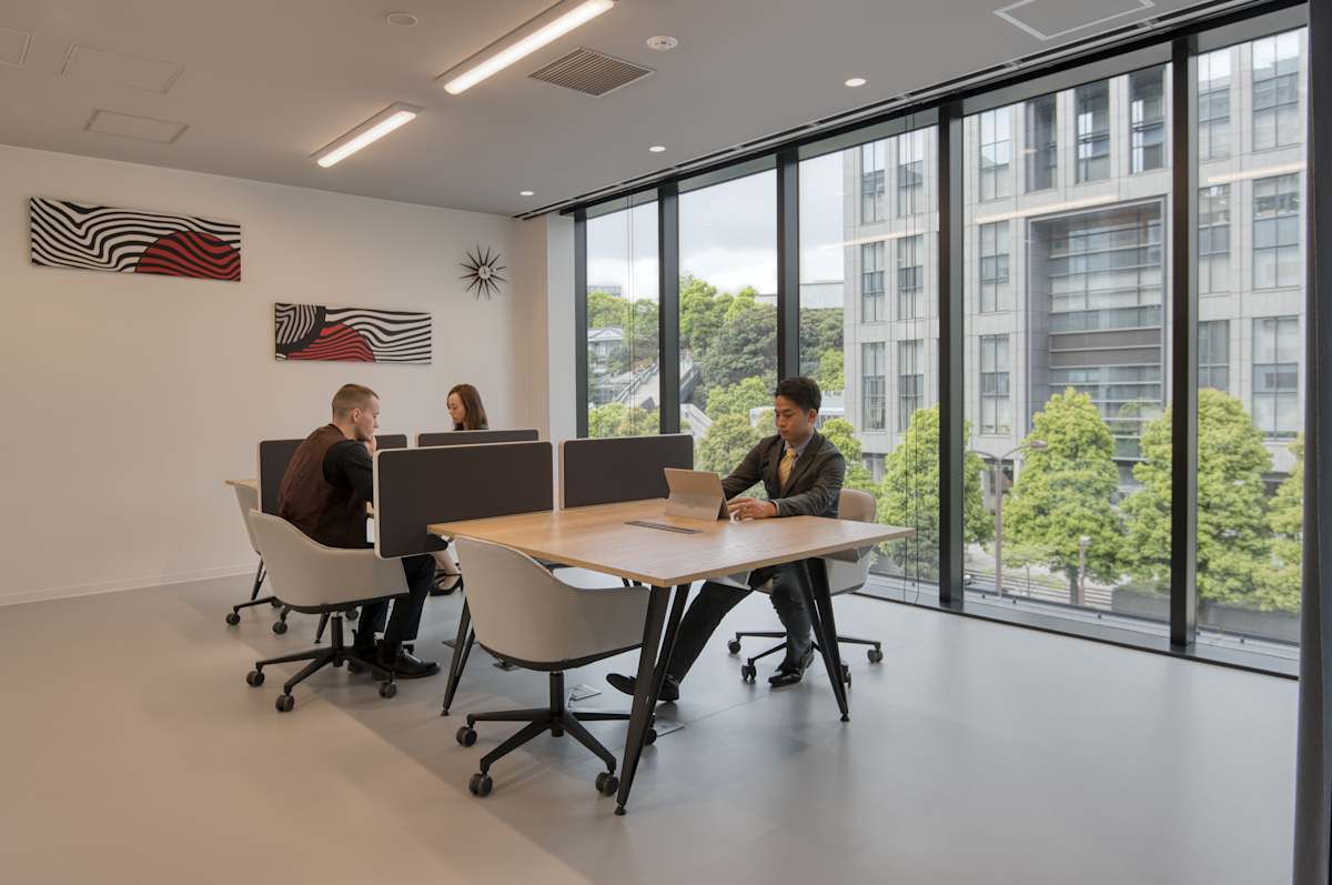 Spaces (IWG) Hulic JP Akasaka Building Tokyo