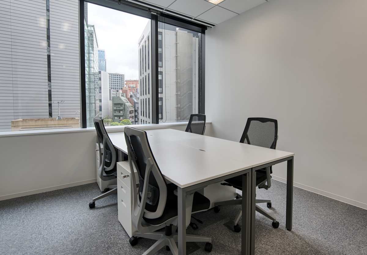Spaces (IWG) Hulic JP Akasaka Building Tokyo