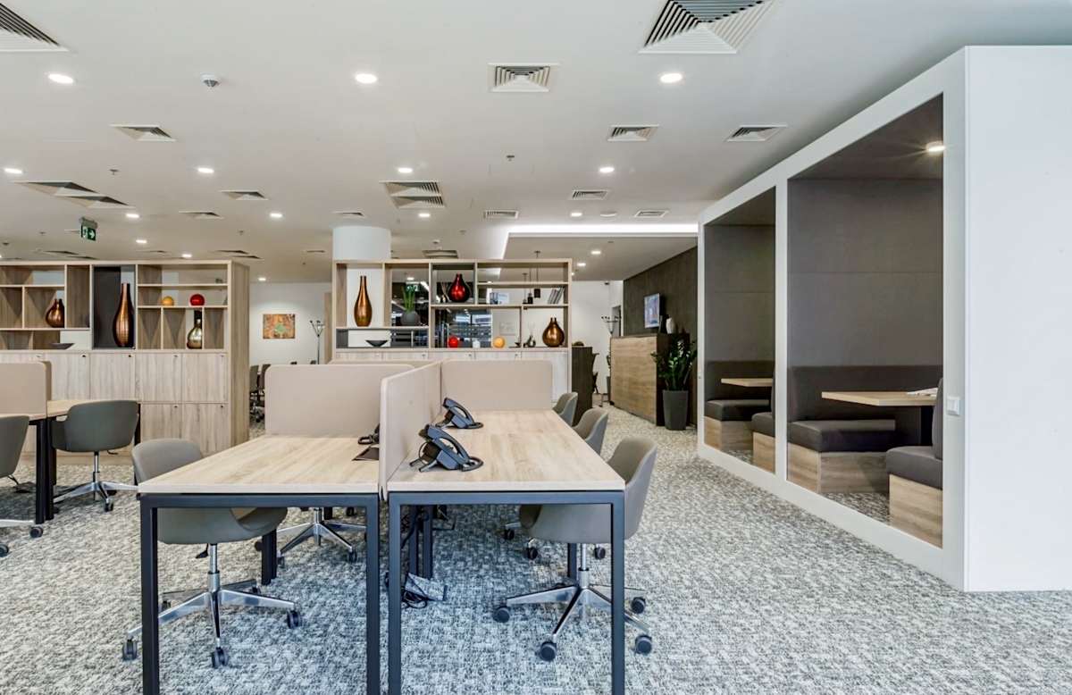 Regus (IWG) IQ Centre Kyiv