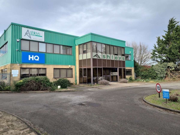 Invision House HQ IWG