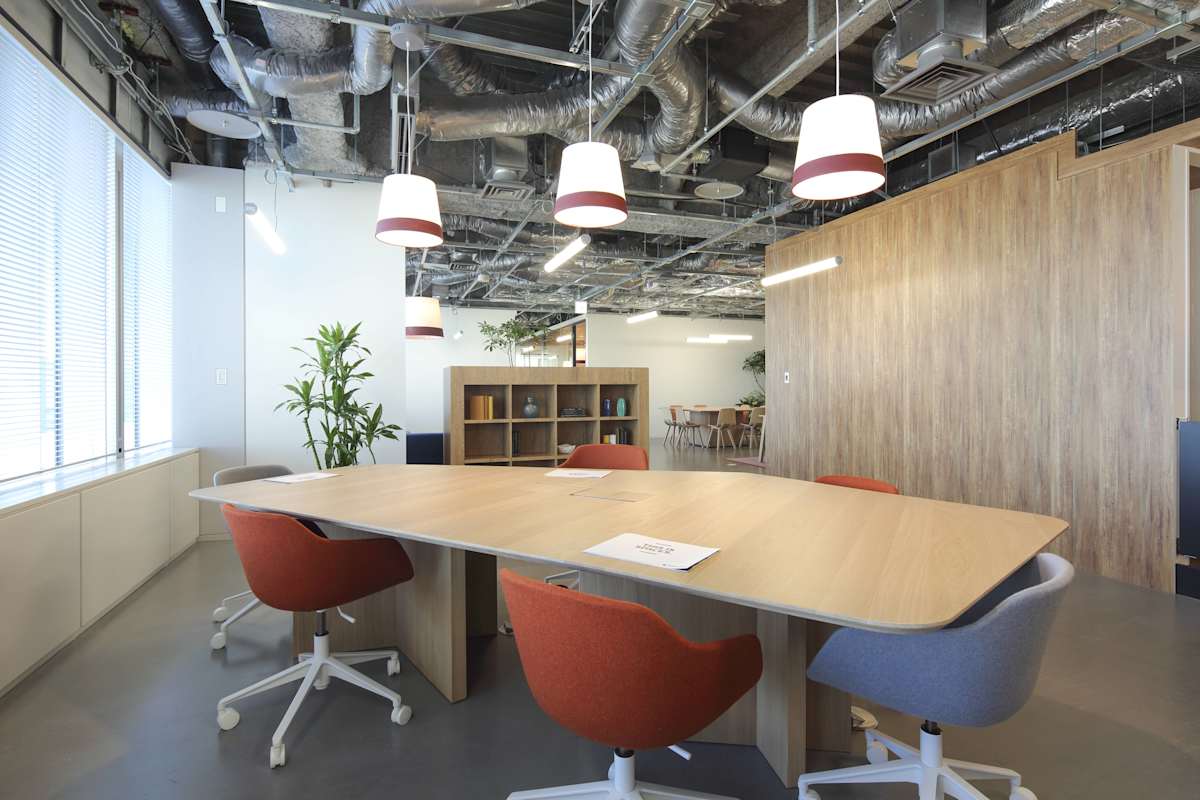 Spaces (IWG) JP Tower Nagoya