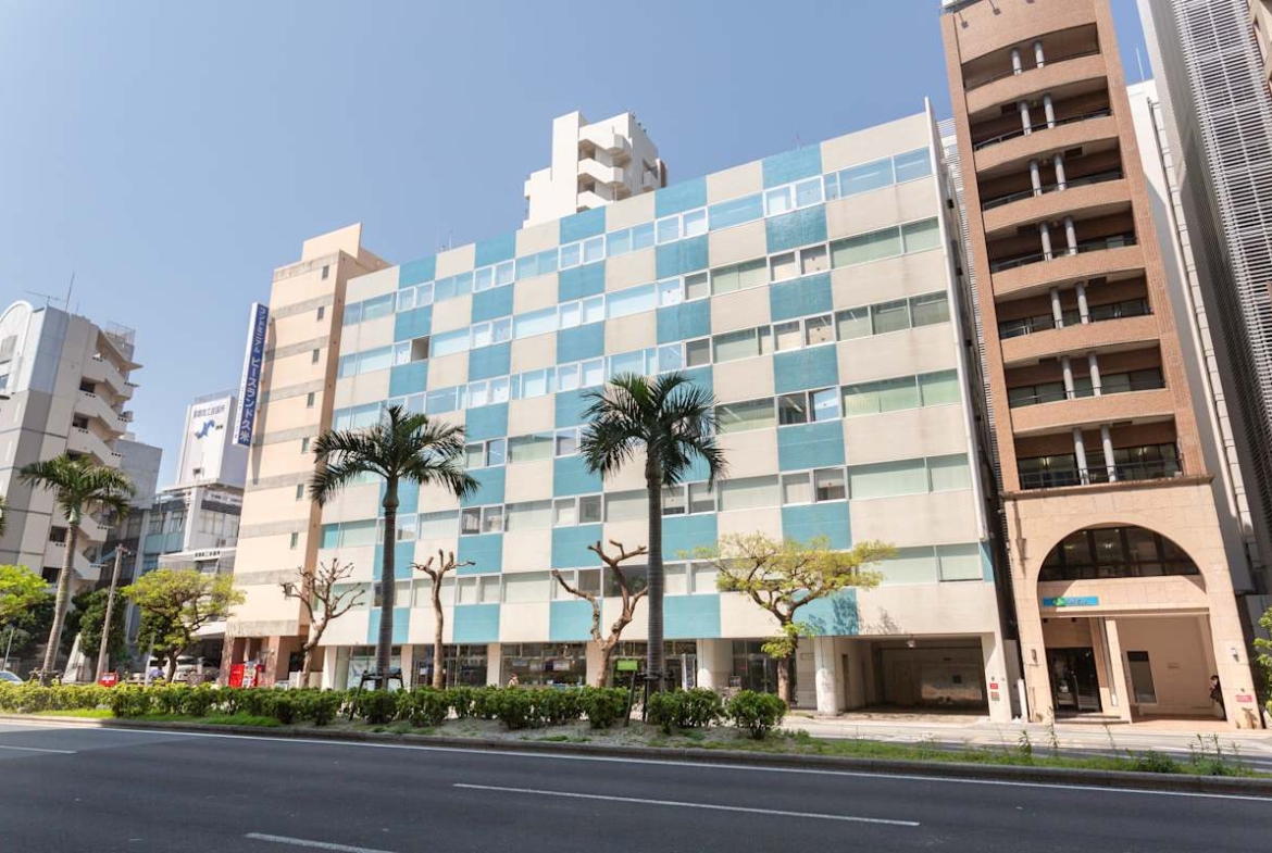 Regus (IWG) JR Kyushu Naha Building Naha