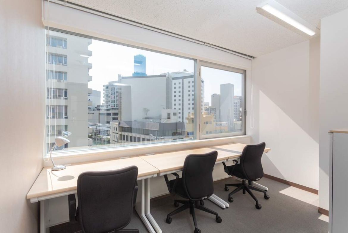 Regus (IWG) JR Kyushu Naha Building Naha