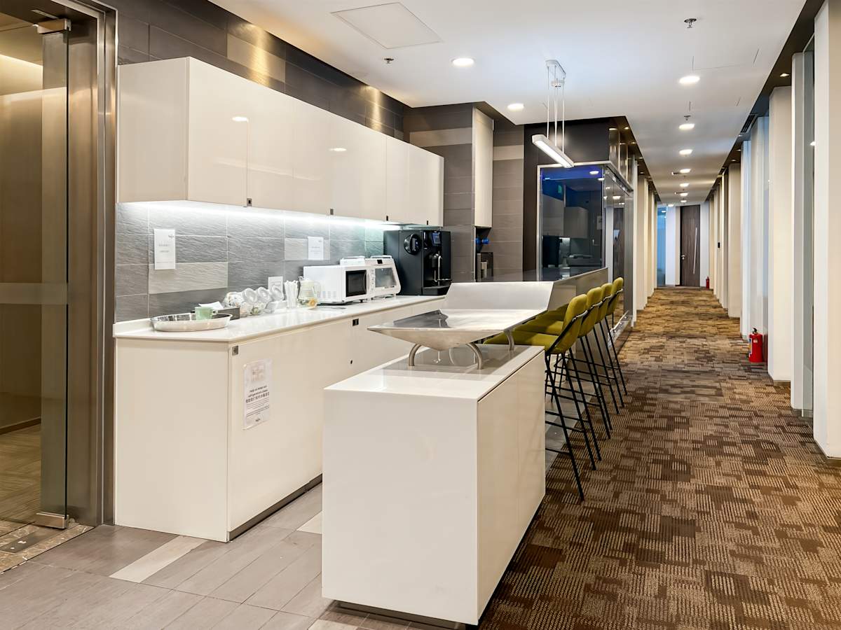 Regus (IWG) Jinling Asia Pacific Tower Nanjing