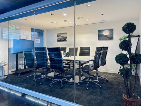 Regus (IWG) Joy Nostalg Centre Pasig
