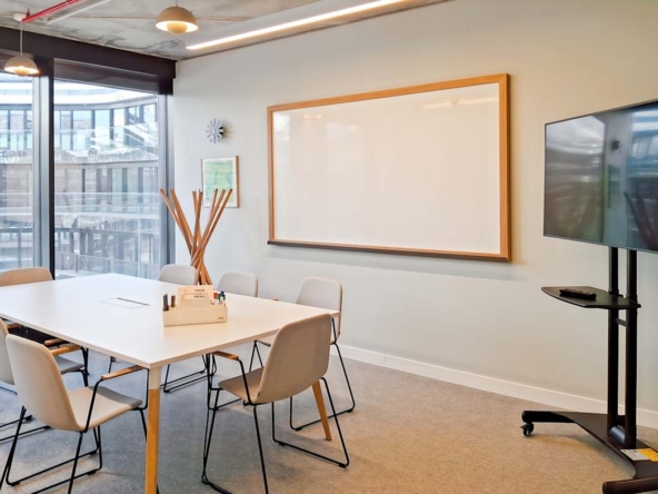 Spaces (IWG) Julius-Tandler-Platz 3 Wien