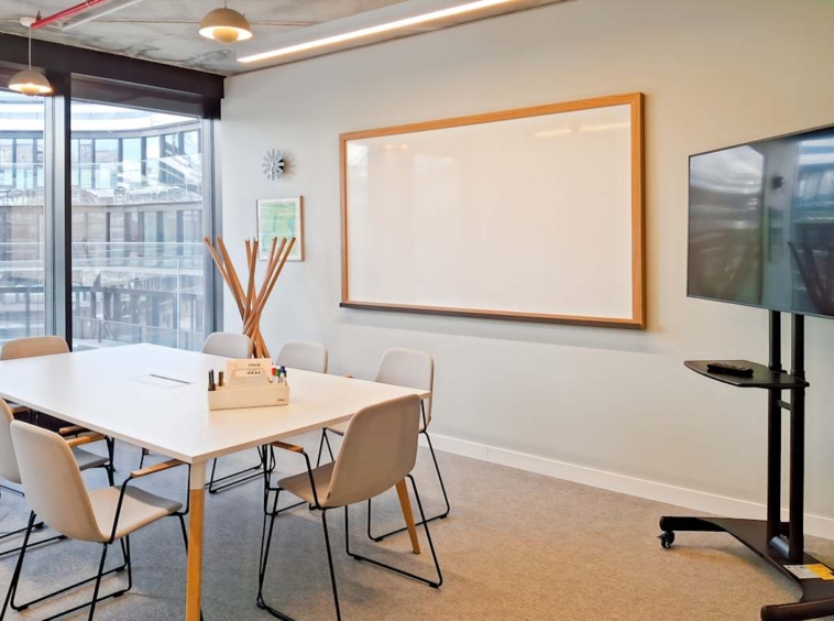 Spaces (IWG) Julius-Tandler-Platz 3 Wien