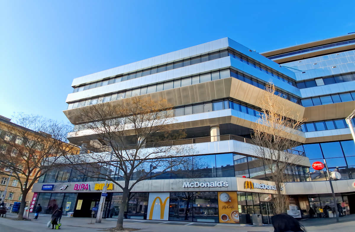 Julius-Tandler-Platz 3 Wien Spaces (IWG) Julius-Tandler-Platz 3 Wien