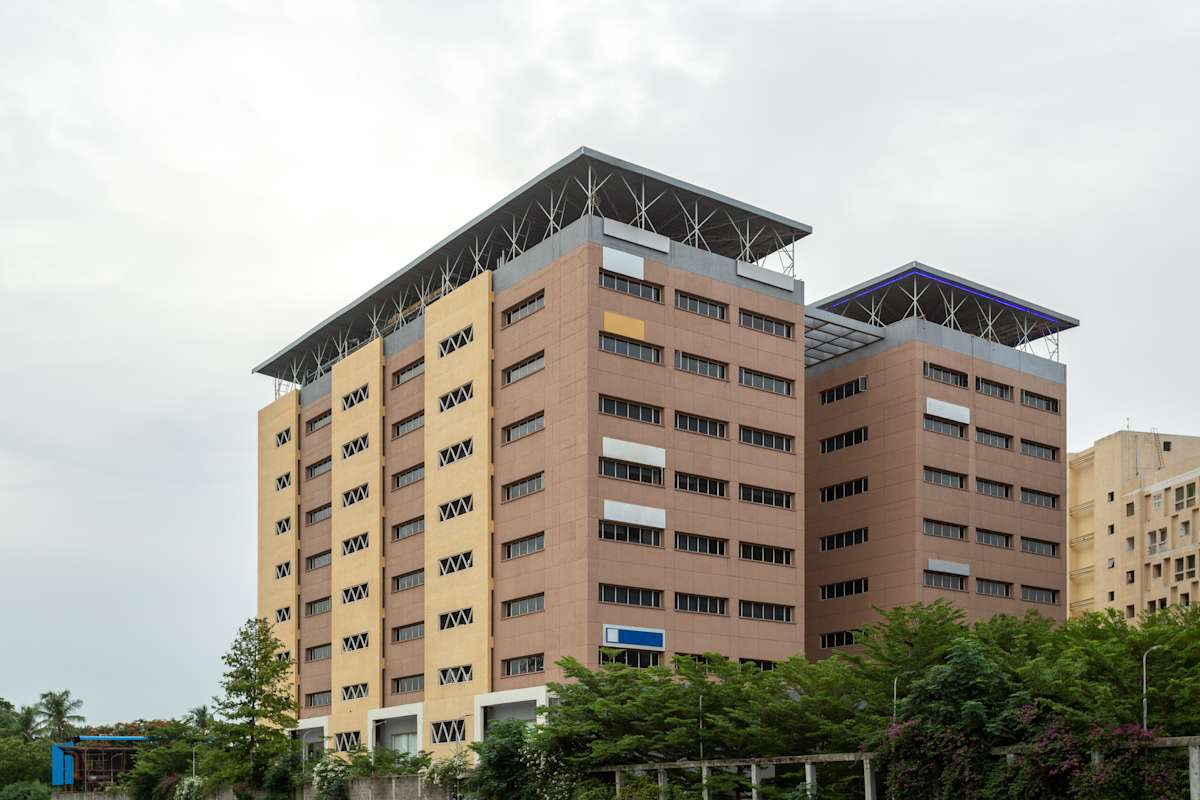 Regus (IWG) KRM Plaza South Tower Chennai