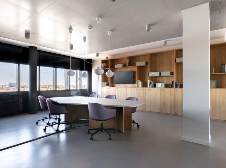 Spaces (IWG) Kallmorgen Tower Hamburg