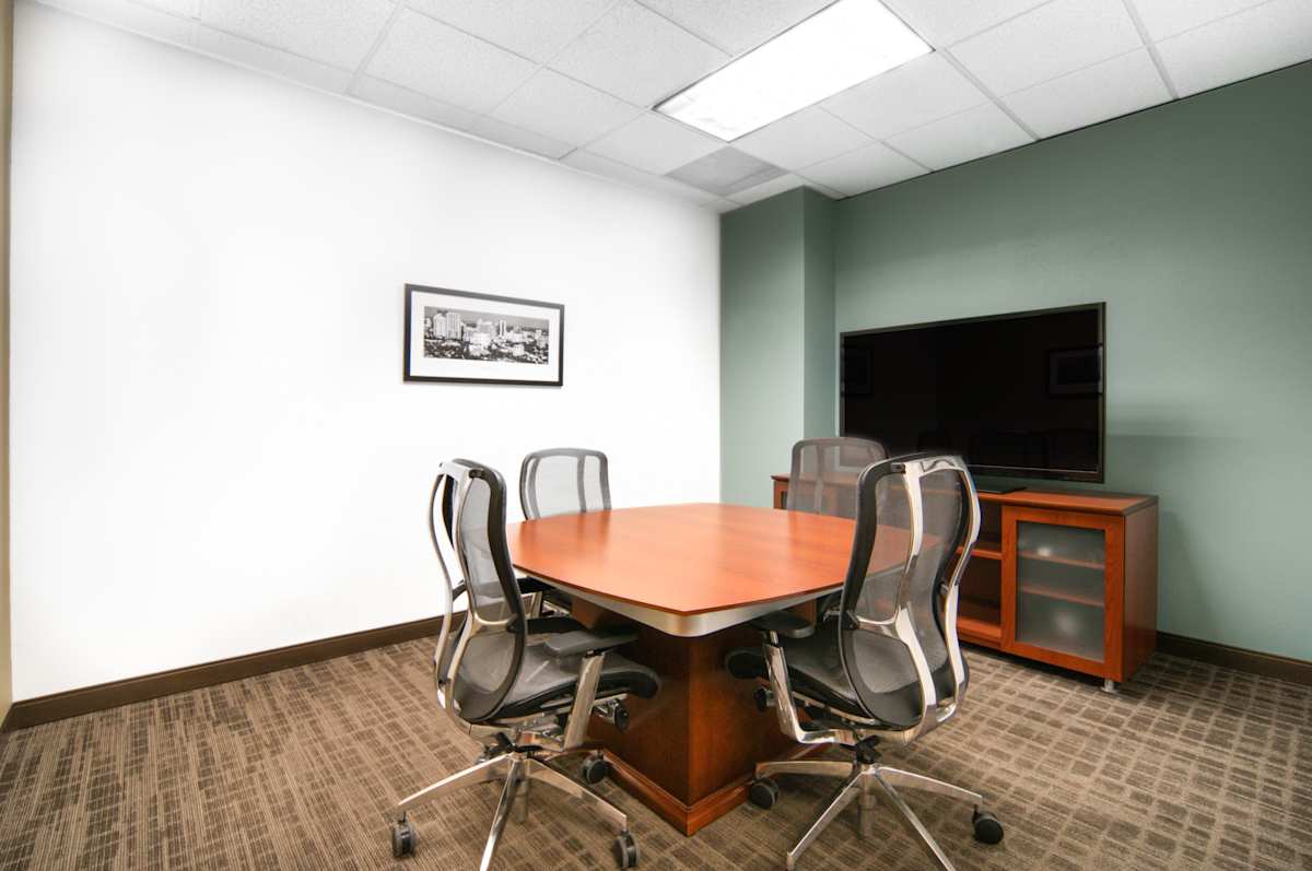 Regus (IWG) Kierland Corporate Center Scottsdale