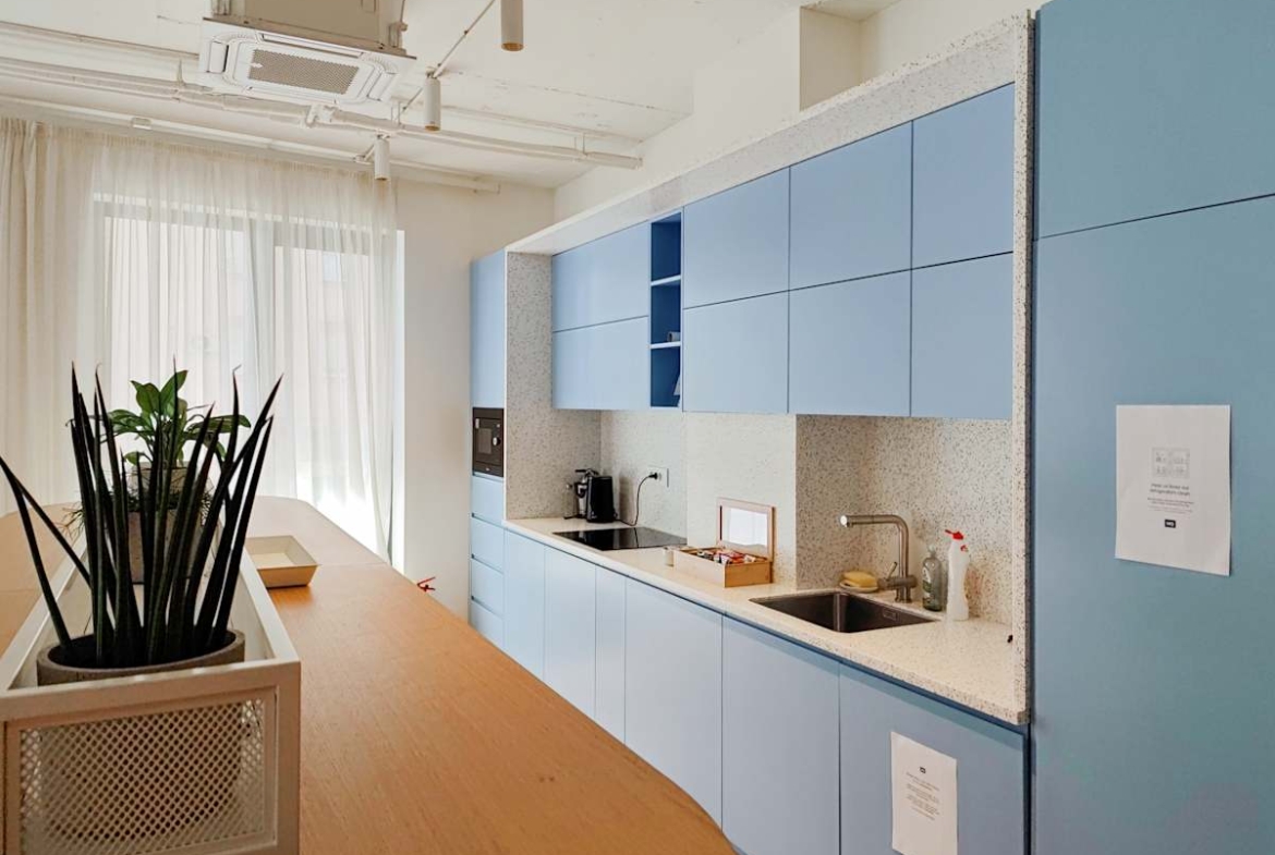 HQ (IWG) Kosovska 27 Novi Sad