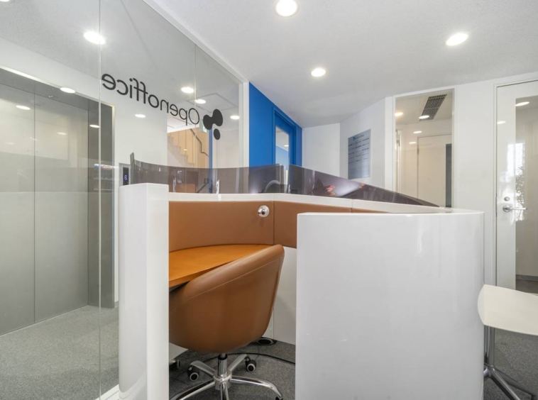 Open Office (IWG) Kuroto Building Kyoto