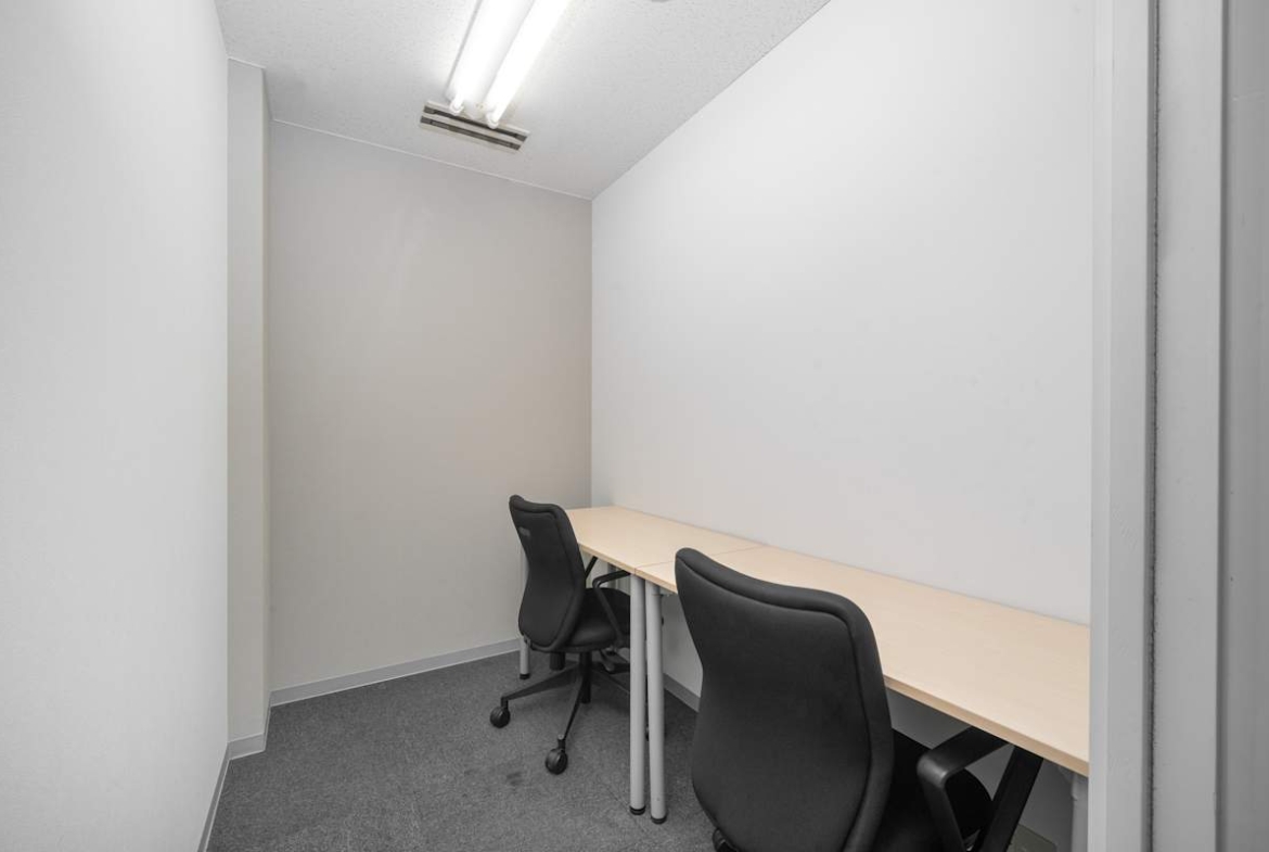 Open Office (IWG) Kuroto Building Kyoto